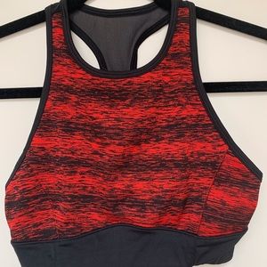 Lucy compression sports bra